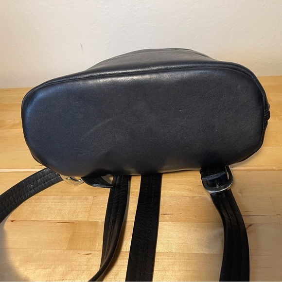 Tignanello black leather small backpack main image 10